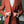 Charger l'image dans la galerie, L'image montre un homme portant un costume trois pièces terracotta.
Le costume est élégant et bien taillé, avec une coupe ajustée. Le veston possède une poche poitrine dans laquelle se trouve une pochette de couleur claire à motifs floraux. L'homme porte également un nœud papillon assorti à la pochette, avec un motif floral similaire.
